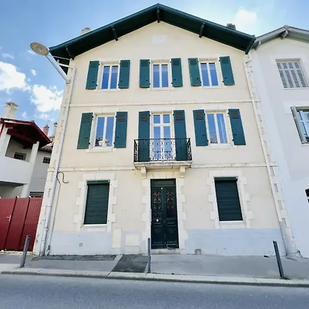 Duplex En Hyper Centre à Pieds Appartamento Biarritz
